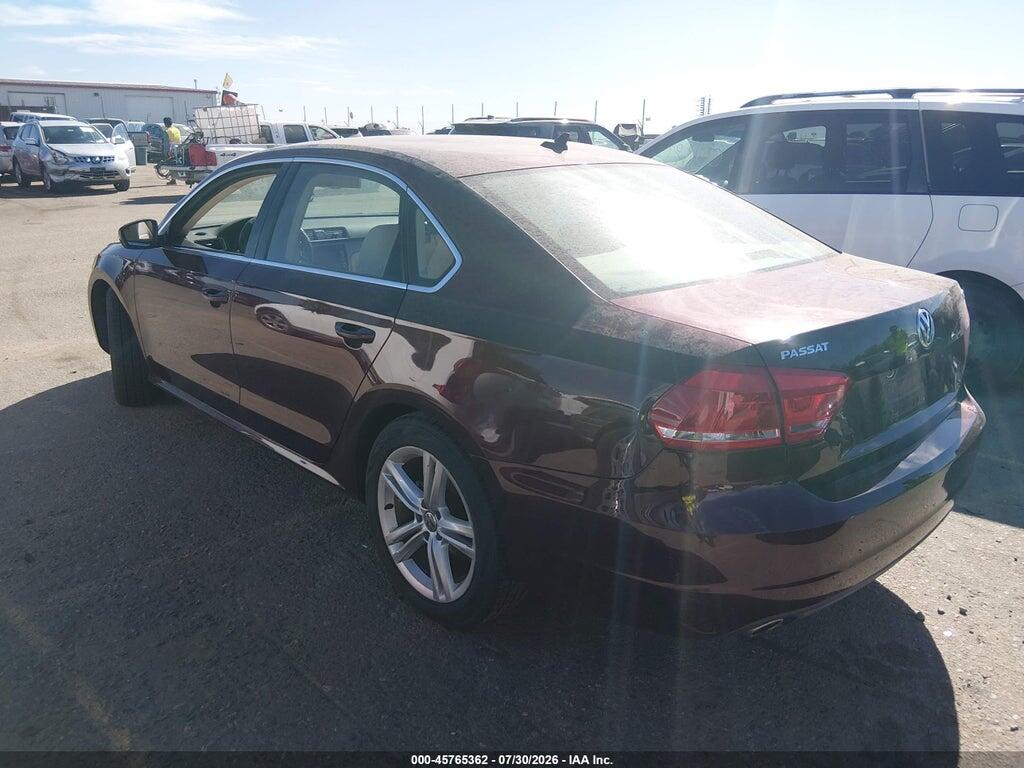 1VWBN7A35EC068096 2014 VOLKSWAGEN PASSAT photo no. 3