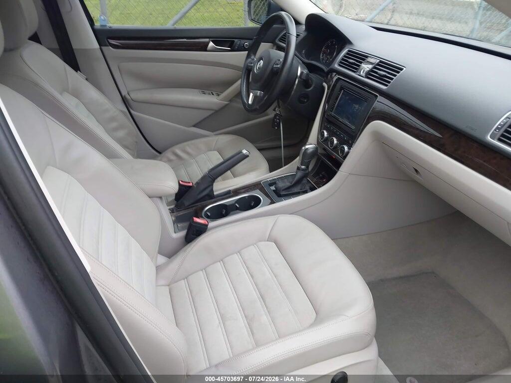1VWCN7A34EC062777 2014 VOLKSWAGEN PASSAT photo no. 5
