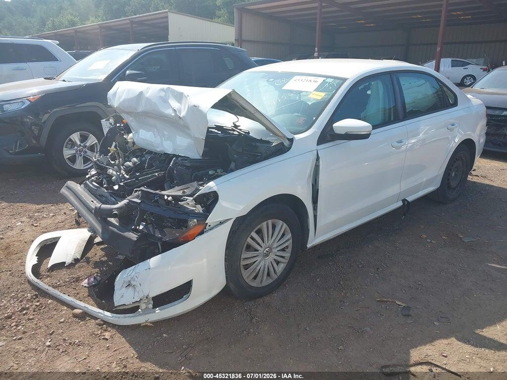1VWAP7A34EC021017 2014 VOLKSWAGEN PASSAT photo no. 2