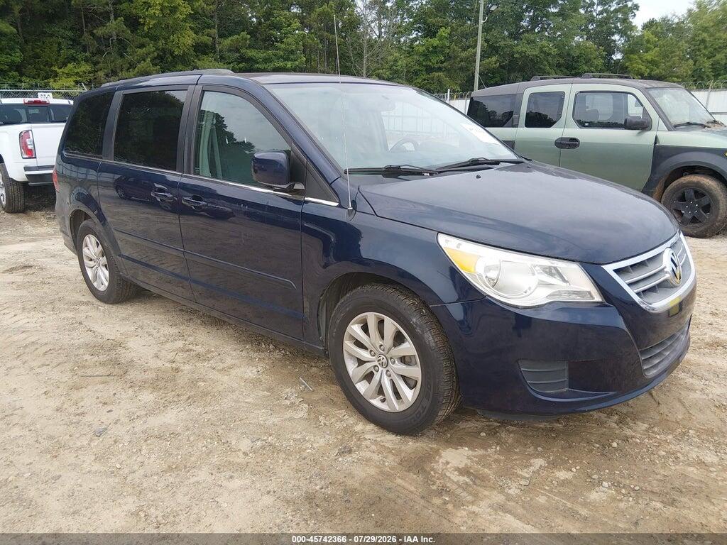 2C4RVABG2ER134367 2014 VOLKSWAGEN ROUTAN photo no. 1