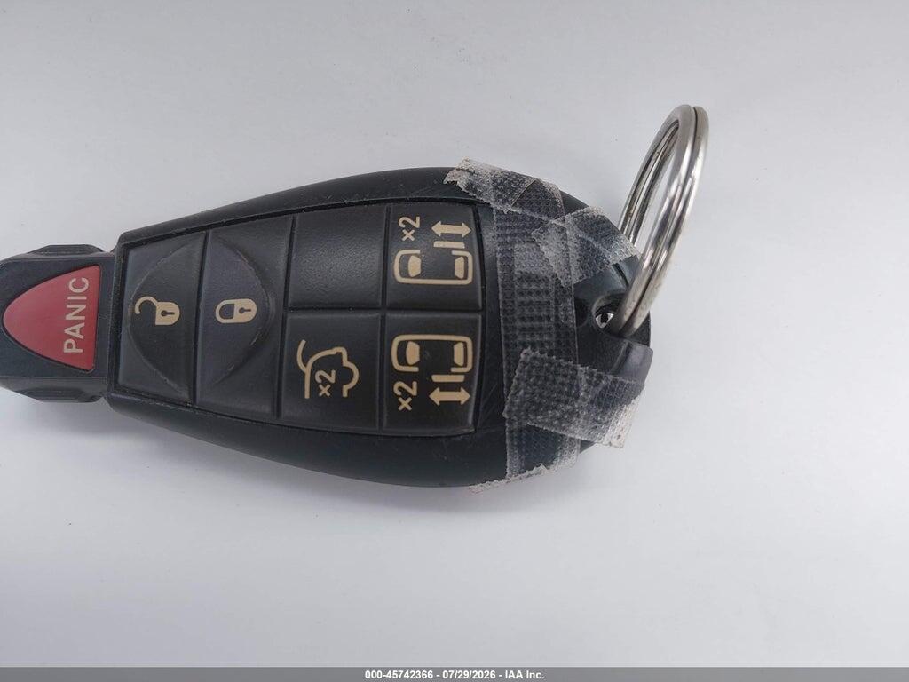 2C4RVABG2ER134367 2014 VOLKSWAGEN ROUTAN photo no. 11