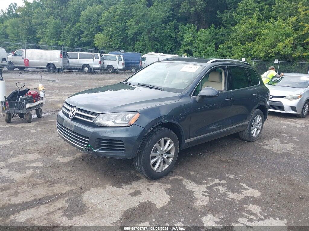 WVGEF9BP0ED001762 2014 VOLKSWAGEN TOUAREG photo no. 2