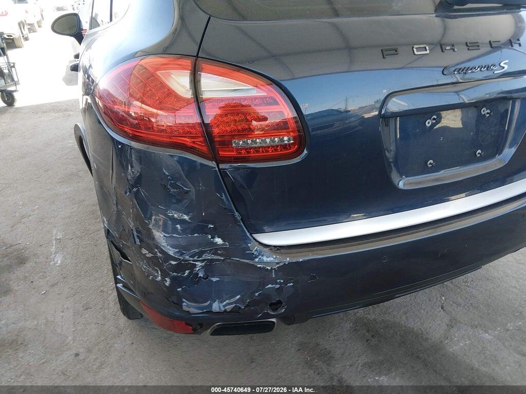 WP1AE2A25BLA93552 2011 PORSCHE CAYENNE HYBRID photo no. 12