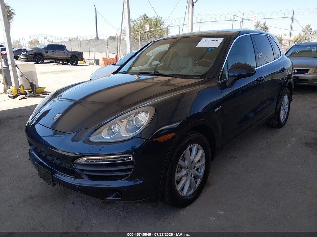 WP1AE2A25BLA93552 2011 PORSCHE CAYENNE HYBRID photo no. 2