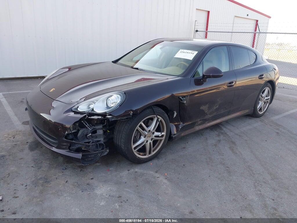 WP0AA2A71BL011129 2011 PORSCHE PANAMERA photo no. 2