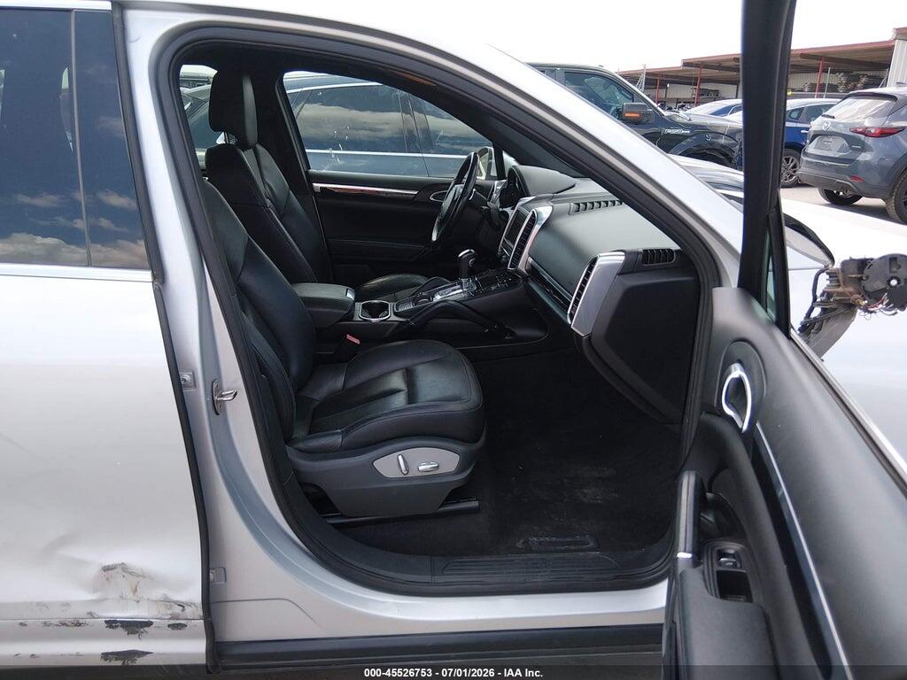 WP1AA2A27BLA03698 2011 PORSCHE CAYENNE photo no. 5