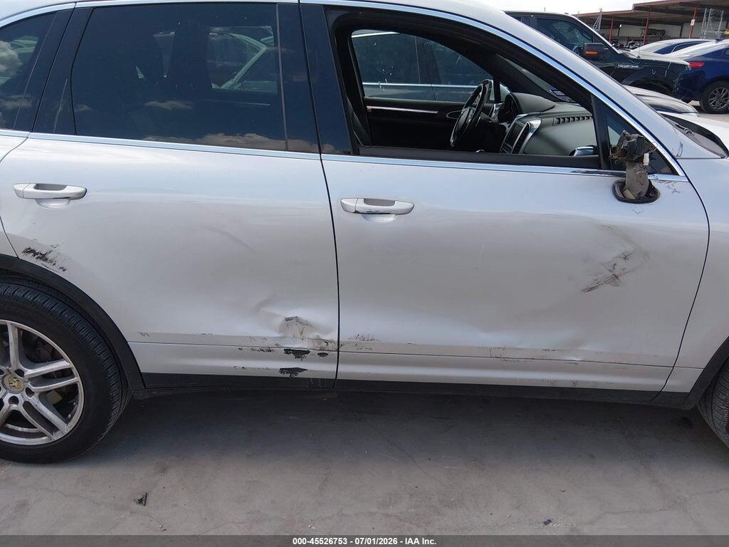 WP1AA2A27BLA03698 2011 PORSCHE CAYENNE photo no. 6