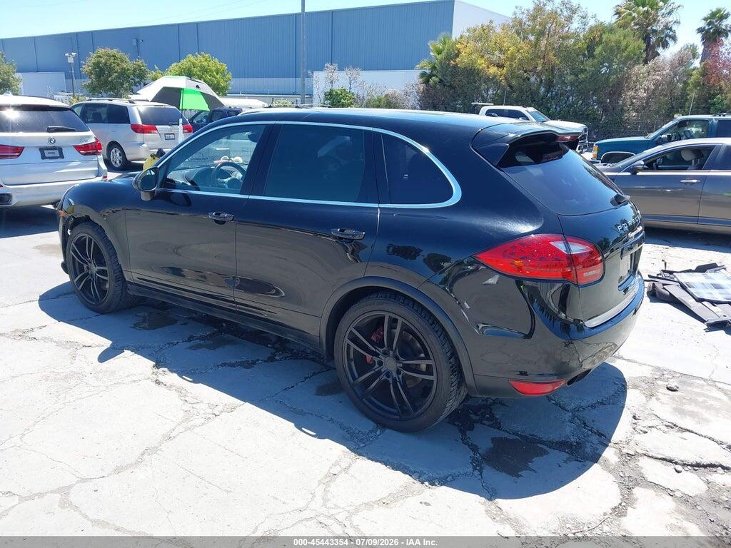 WP1AC2A28BLA82776 2011 PORSCHE CAYENNE photo no. 3