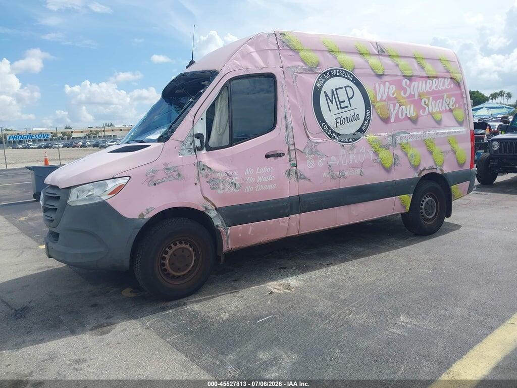 W1Y4DBHY5MT053157 2021 MERCEDES-BENZ SPRINTER 2500 photo no. 2