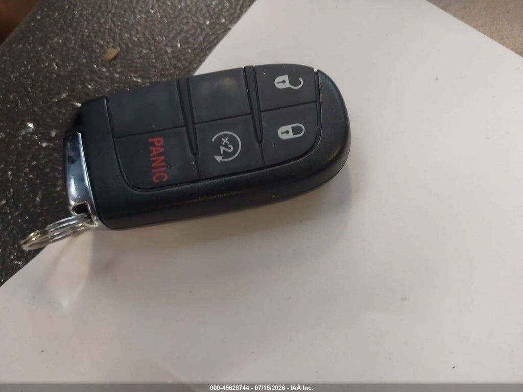 3C4NJDCN2ST585140 2025 JEEP COMPASS photo no. 11