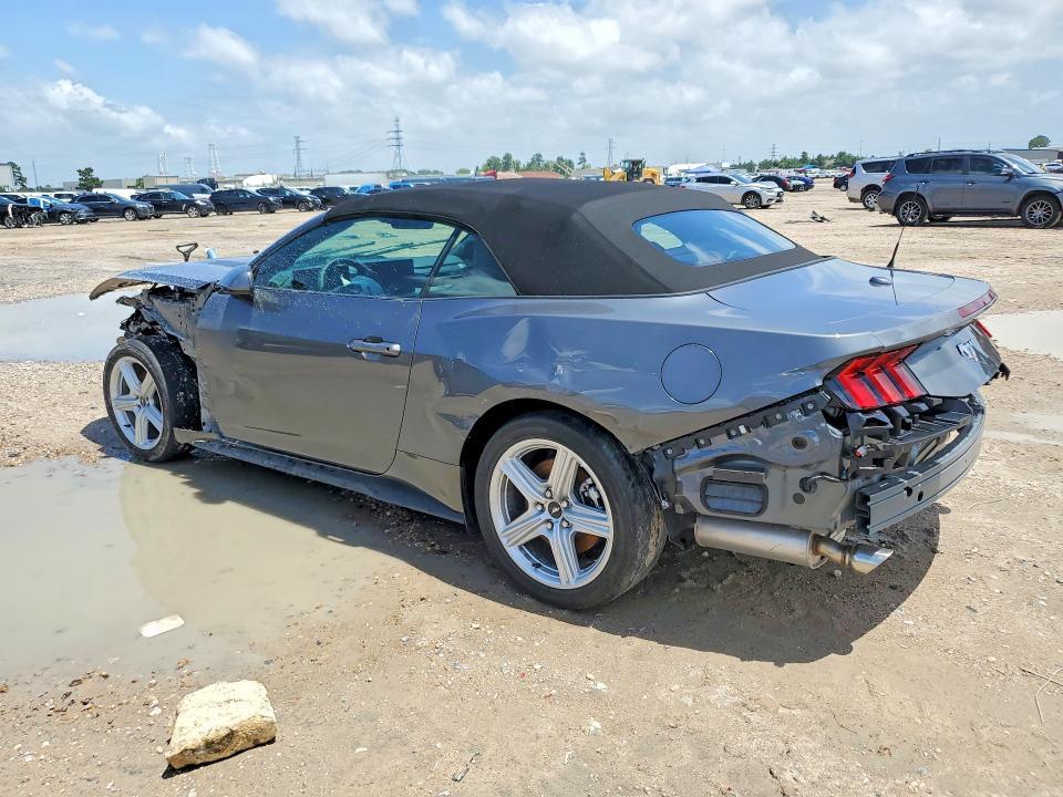 1FAGP8UHXT5118482 2026 FORD MUSTANG photo no. 2