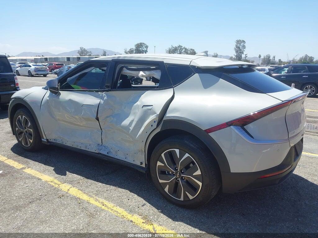 KNDC34LA0R5222909 2024 KIA EV6 photo no. 3