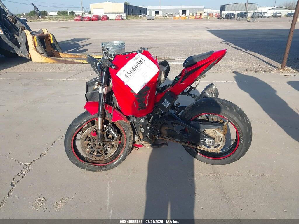 JS1DM11B6H2101047 2017 SUZUKI GSX-R1000 photo no. 12
