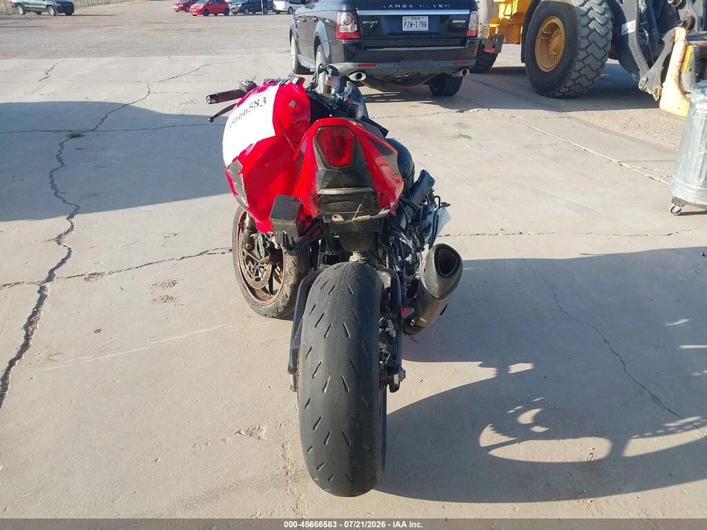 JS1DM11B6H2101047 2017 SUZUKI GSX-R1000 photo no. 6
