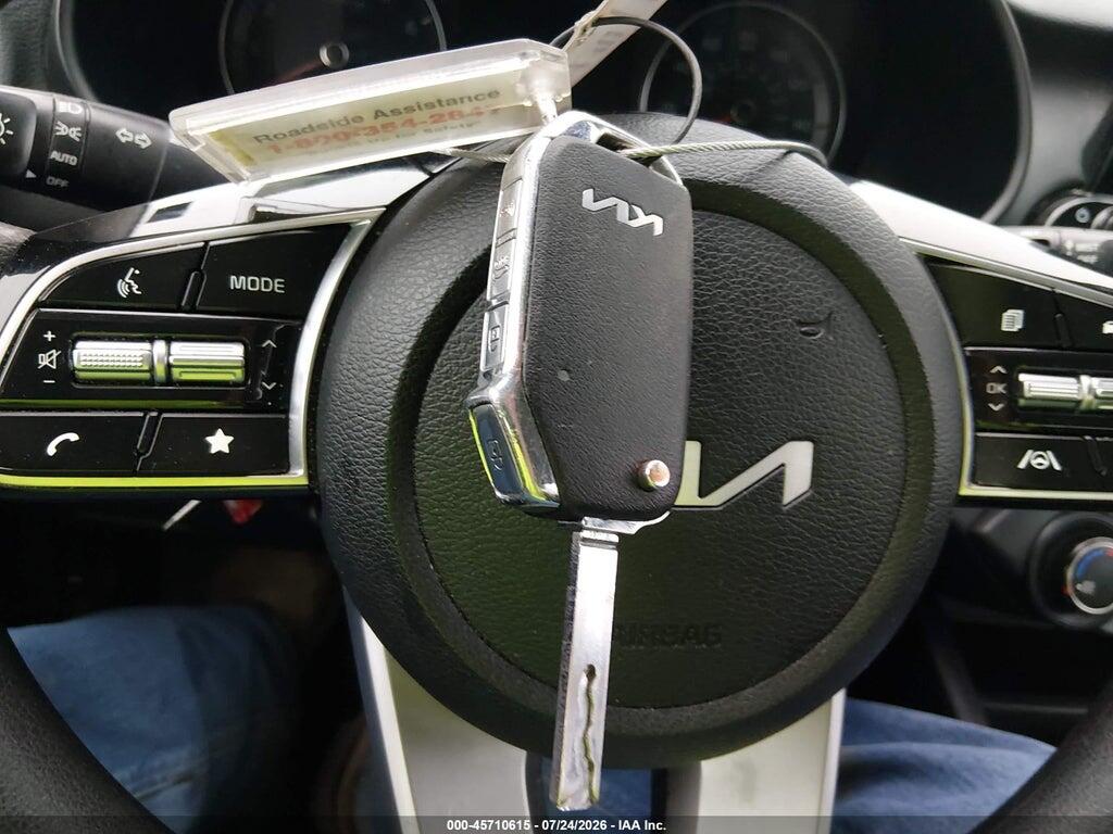3KPF24AD3RE765897 2024 KIA FORTE photo no. 11