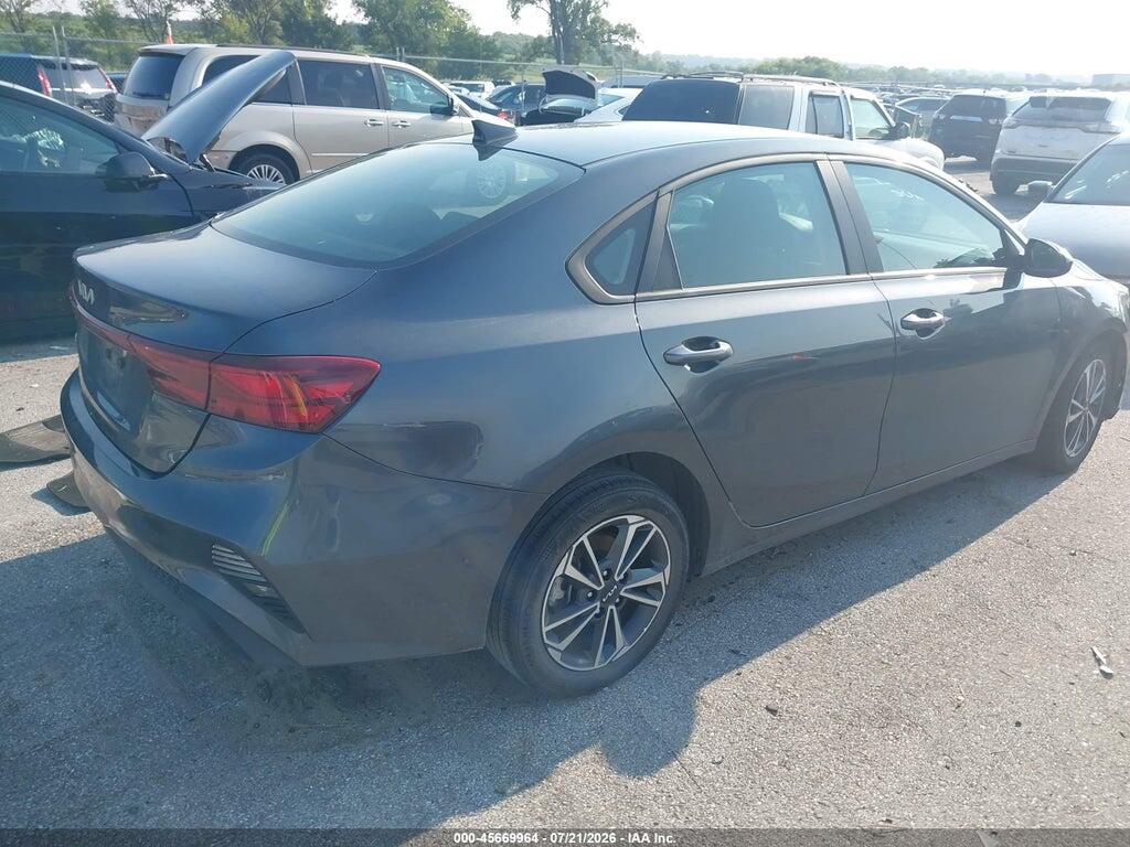 3KPF24AD6RE778076 2024 KIA FORTE photo no. 4