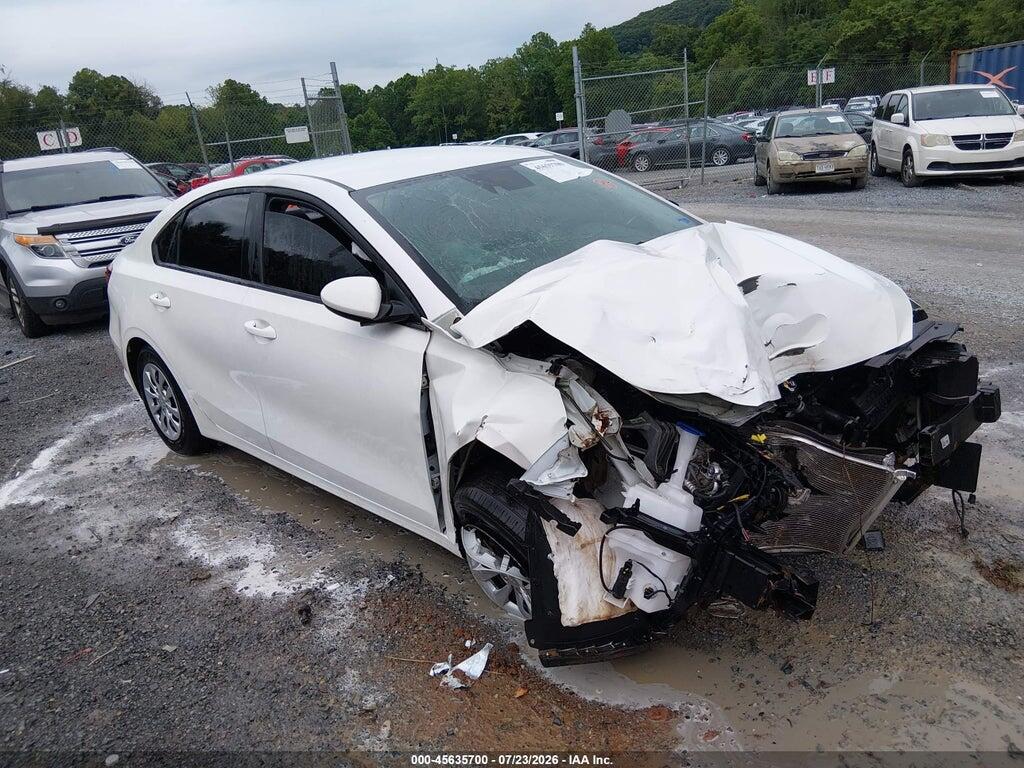 3KPF24AD9RE768738 2024 KIA FORTE photo no. 1