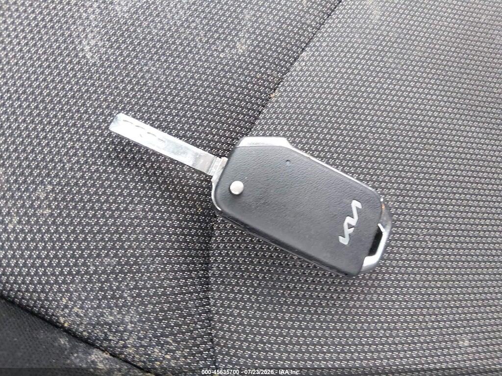 3KPF24AD9RE768738 2024 KIA FORTE photo no. 11
