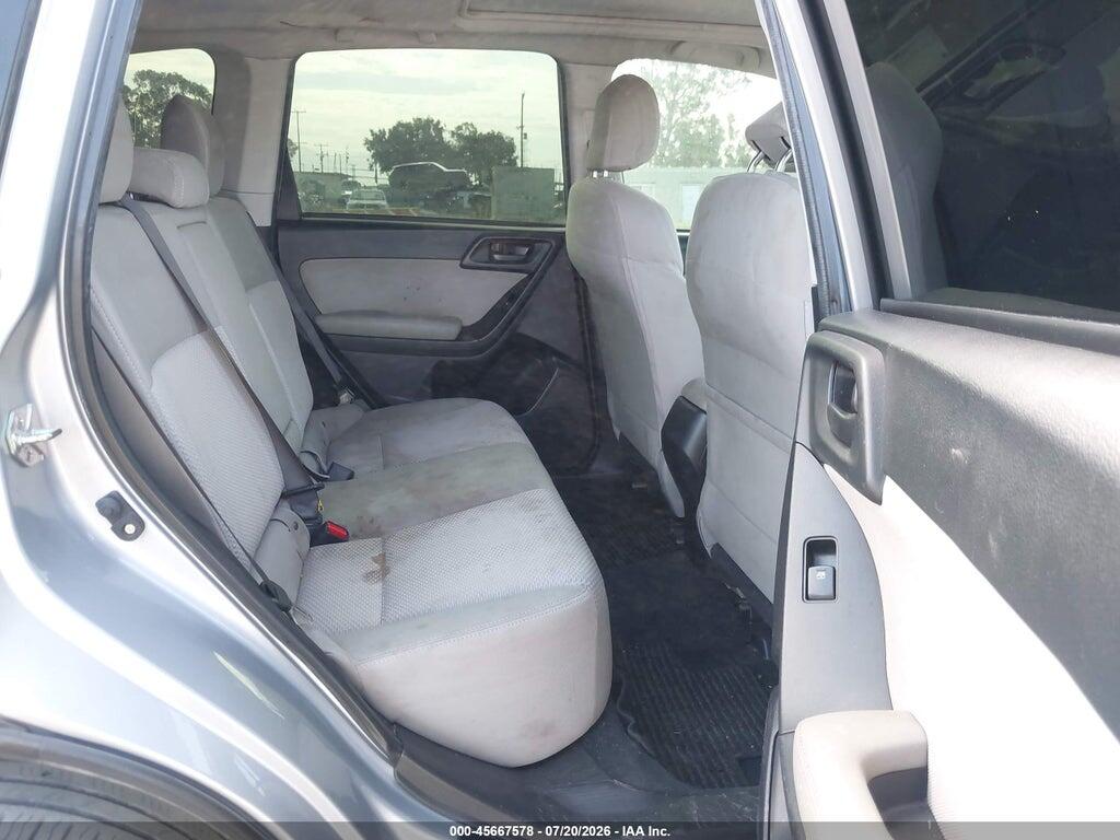 JF2SJAFC3GH563067 2016 SUBARU FORESTER photo no. 8