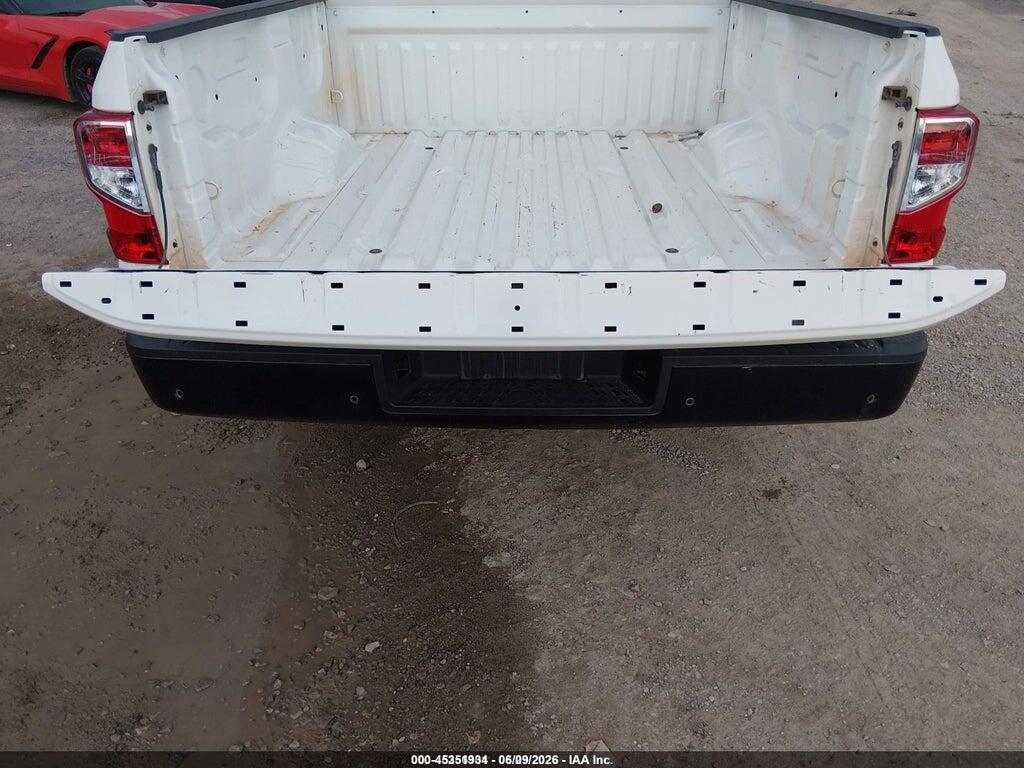 1N6AA1EC1MN525598 2021 NISSAN TITAN photo no. 6