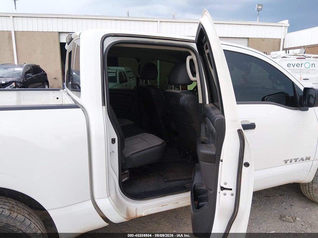 1N6AA1EC1MN525598 2021 NISSAN TITAN photo no. 8