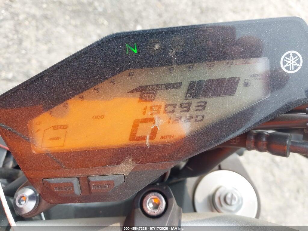 JYARN33E4EA001053 2014 YAMAHA FZ09 photo no. 7