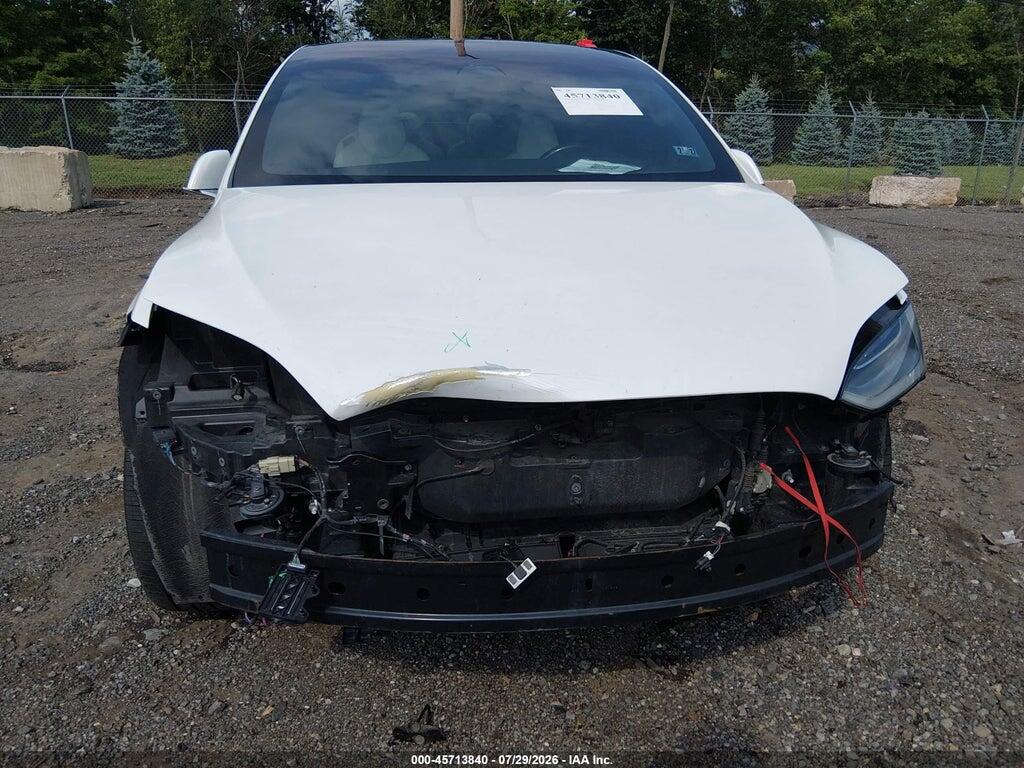 5YJXCBE27HF066196 2017 TESLA MODEL X photo no. 6