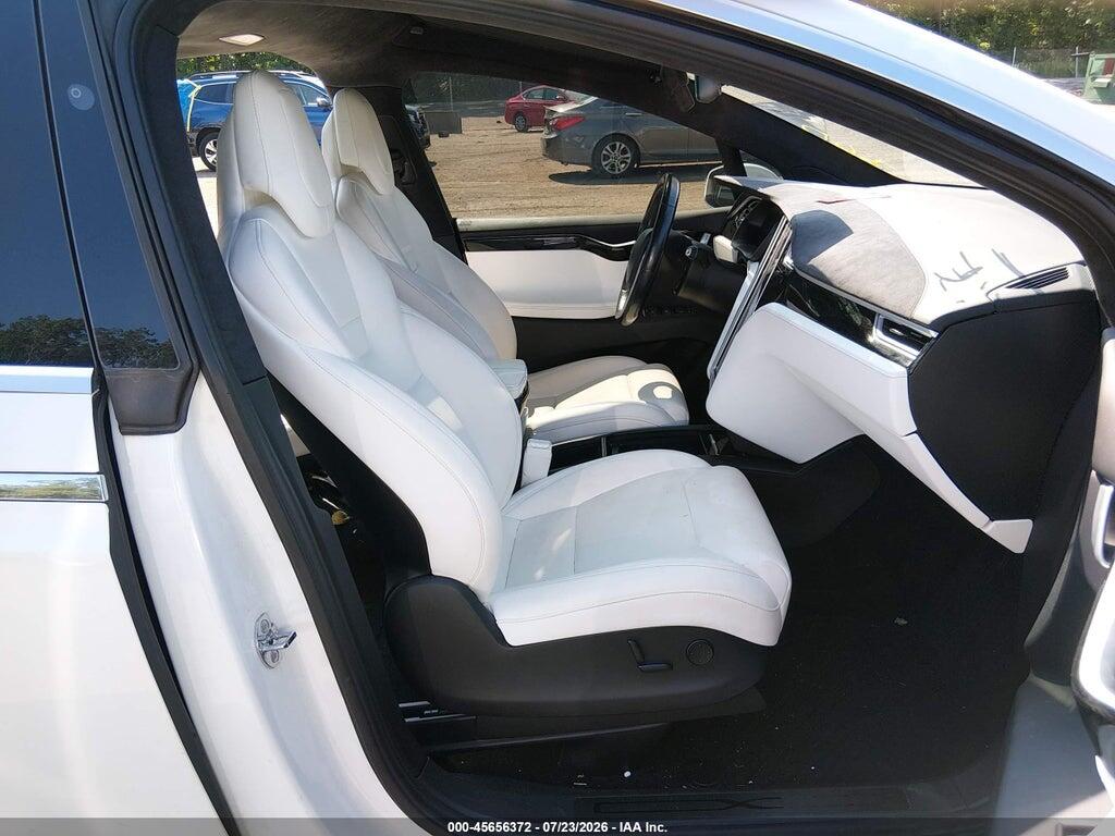 5YJXCBE24HF050280 2017 TESLA MODEL X photo no. 5