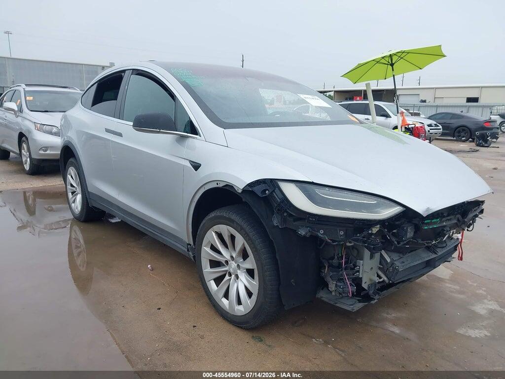 5YJXCDE21HF078372 2017 TESLA MODEL X photo no. 1