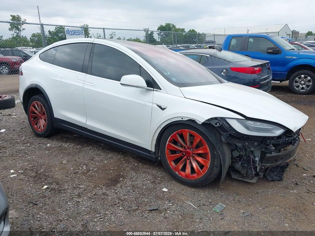 5YJXCBE21HF044646 2017 TESLA MODEL X photo no. 1