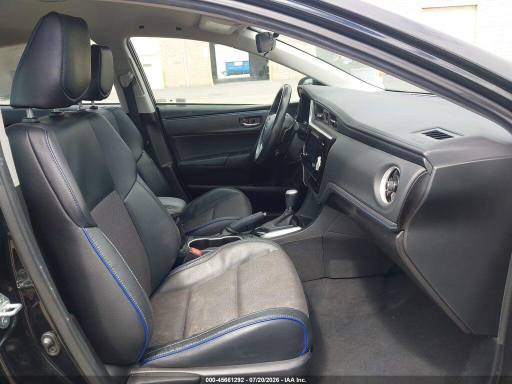 5YFBURHE3HP701361 2017 TOYOTA COROLLA photo no. 5