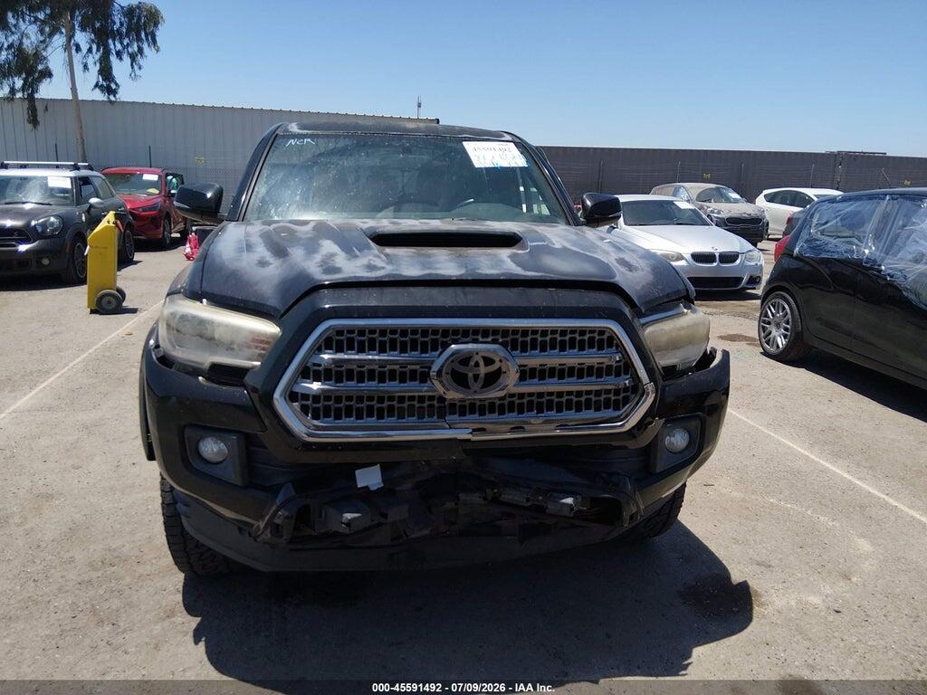 3TMBZ5DN1HM005945 2017 TOYOTA TACOMA photo no. 12