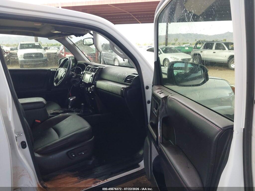 JTEBU5JR5H5452902 2017 TOYOTA 4RUNNER photo no. 5