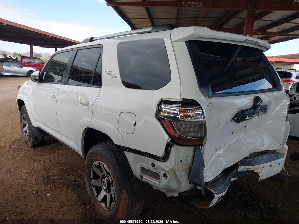 JTEBU5JR5H5452902 2017 TOYOTA 4RUNNER photo no. 6