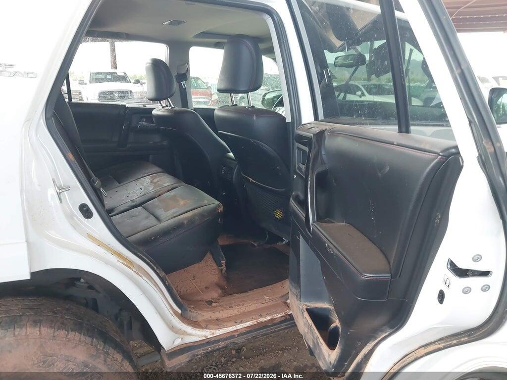 JTEBU5JR5H5452902 2017 TOYOTA 4RUNNER photo no. 8