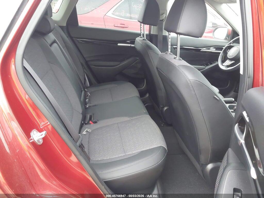 KNDEUCA74R7504868 2024 KIA SELTOS photo no. 8