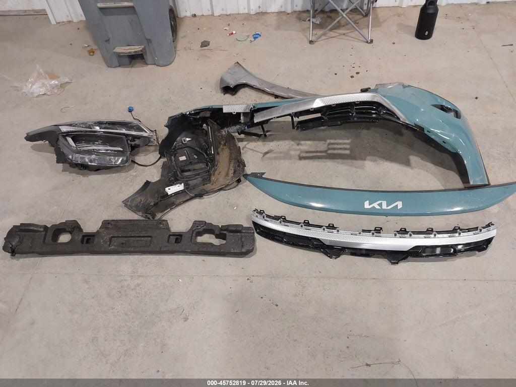 KNDETCA70R7583863 2024 KIA SELTOS photo no. 12
