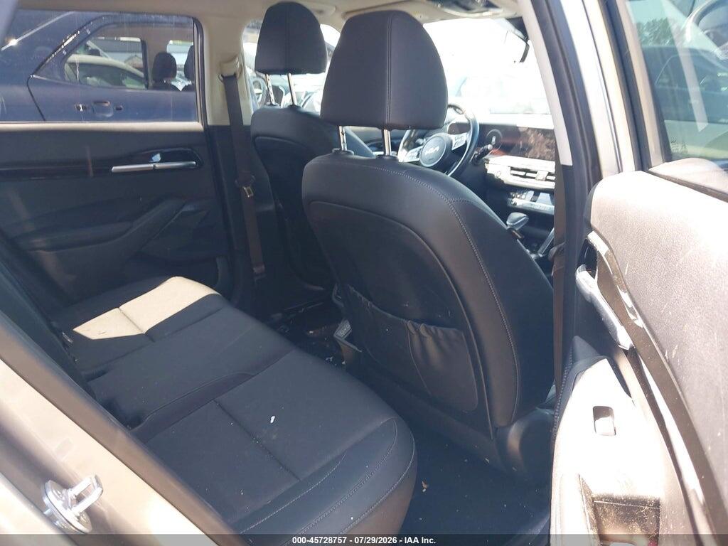 KNDERCAA1R7597944 2024 KIA SELTOS photo no. 8