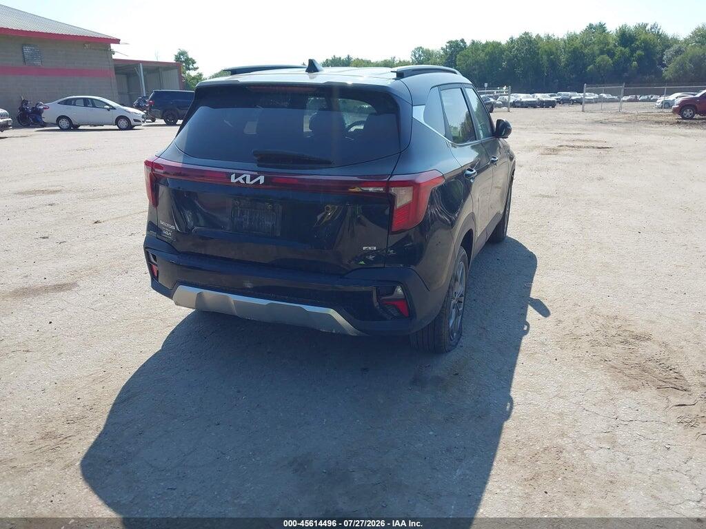 KNDEUCAAXR7633077 2024 KIA SELTOS photo no. 4