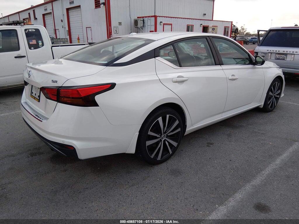 1N4BL4CV2MN394128 2021 NISSAN ALTIMA photo no. 4