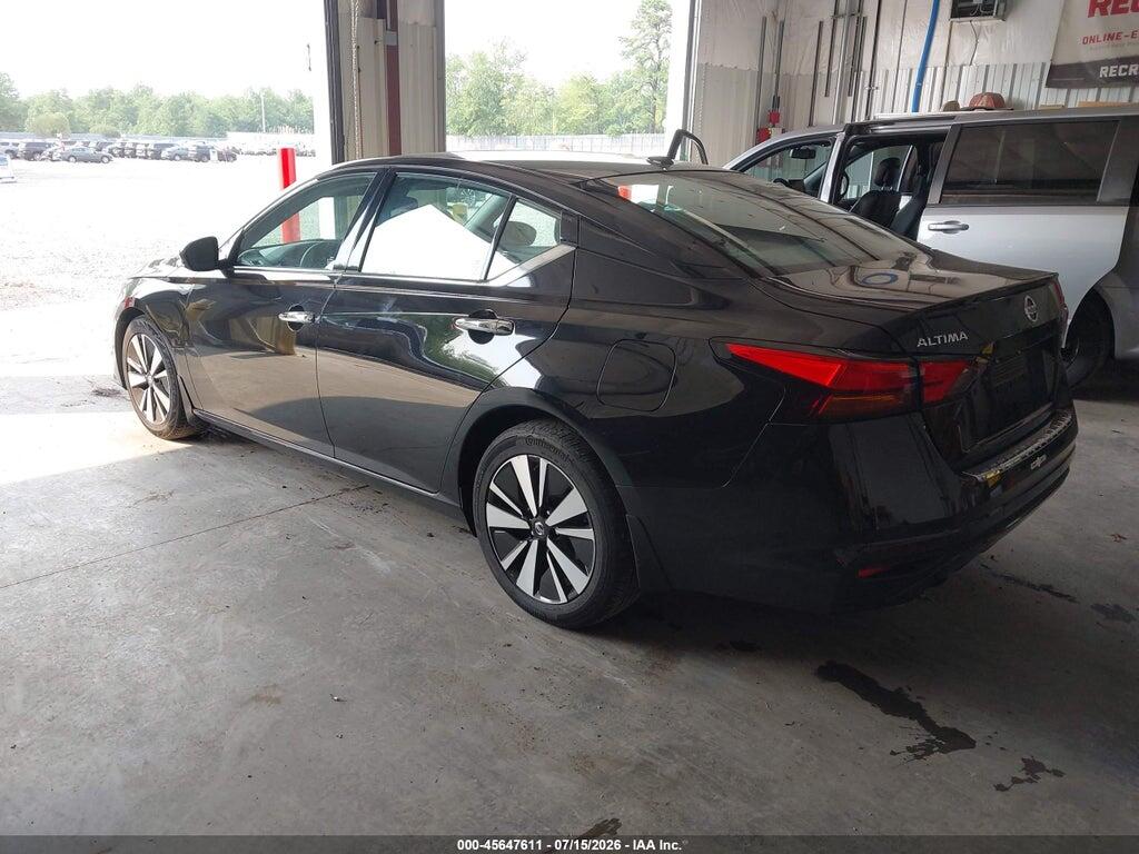 1N4BL4EV4MN302093 2021 NISSAN ALTIMA photo no. 3