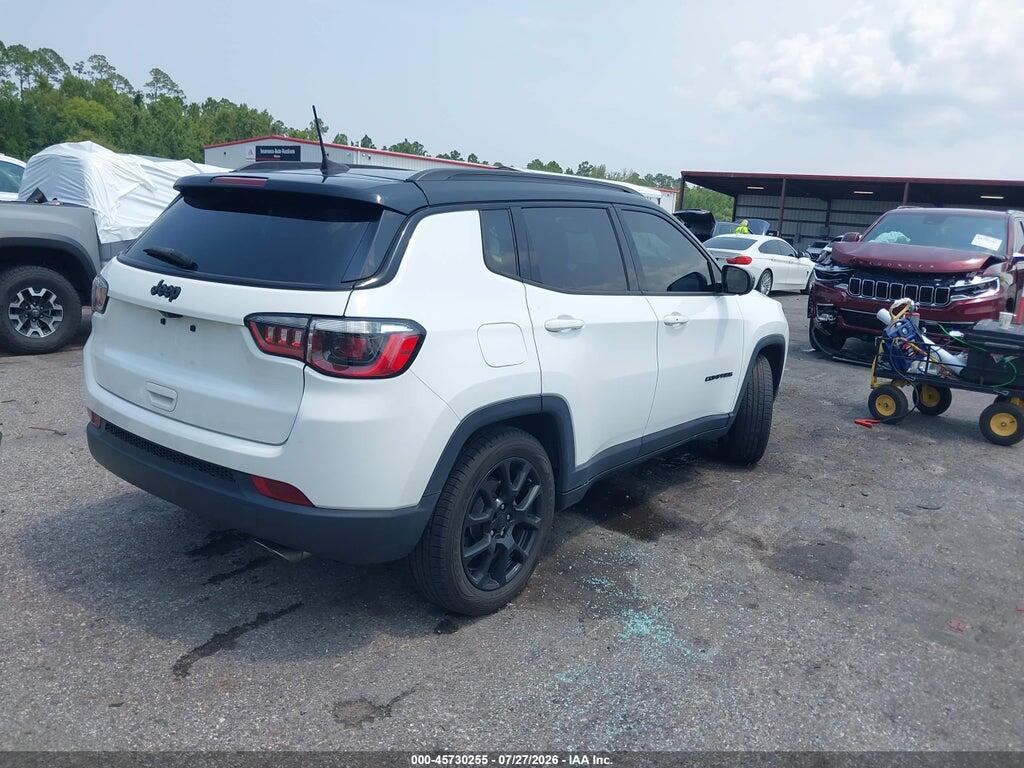 3C4NJCBB7NT235153 2022 JEEP COMPASS photo no. 4
