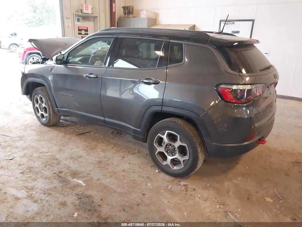 3C4NJDDB2NT186429 2022 JEEP COMPASS photo no. 3
