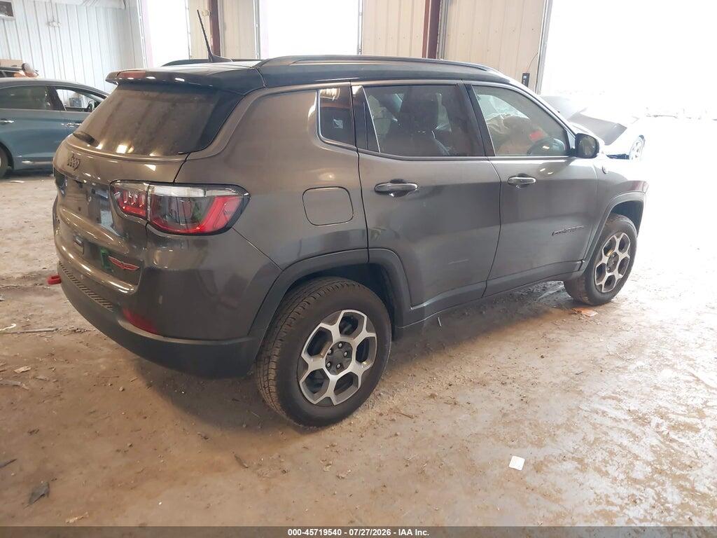 3C4NJDDB2NT186429 2022 JEEP COMPASS photo no. 4