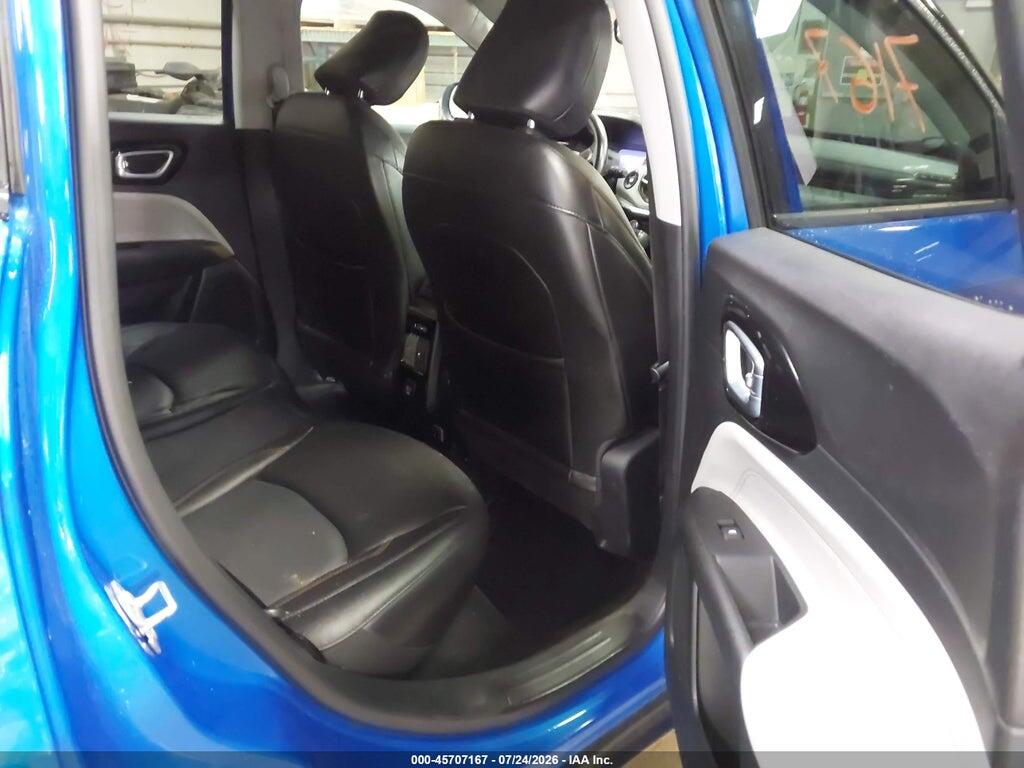 3C4NJDCB0NT123458 2022 JEEP COMPASS photo no. 8