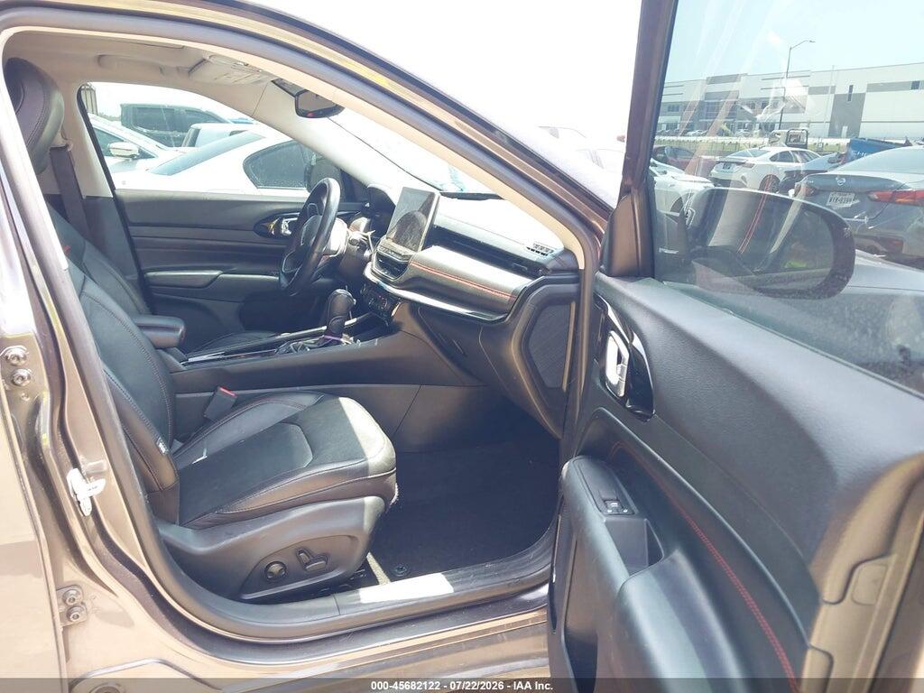 3C4NJDDB5NT120621 2022 JEEP COMPASS photo no. 5
