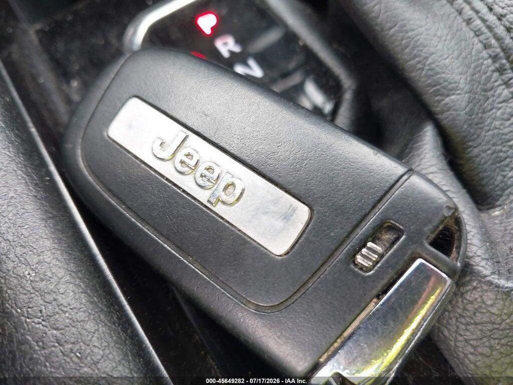 3C4NJDFB2NT128138 2022 JEEP COMPASS photo no. 11