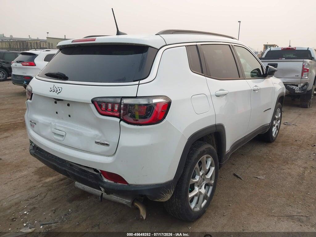 3C4NJDFB2NT128138 2022 JEEP COMPASS photo no. 4