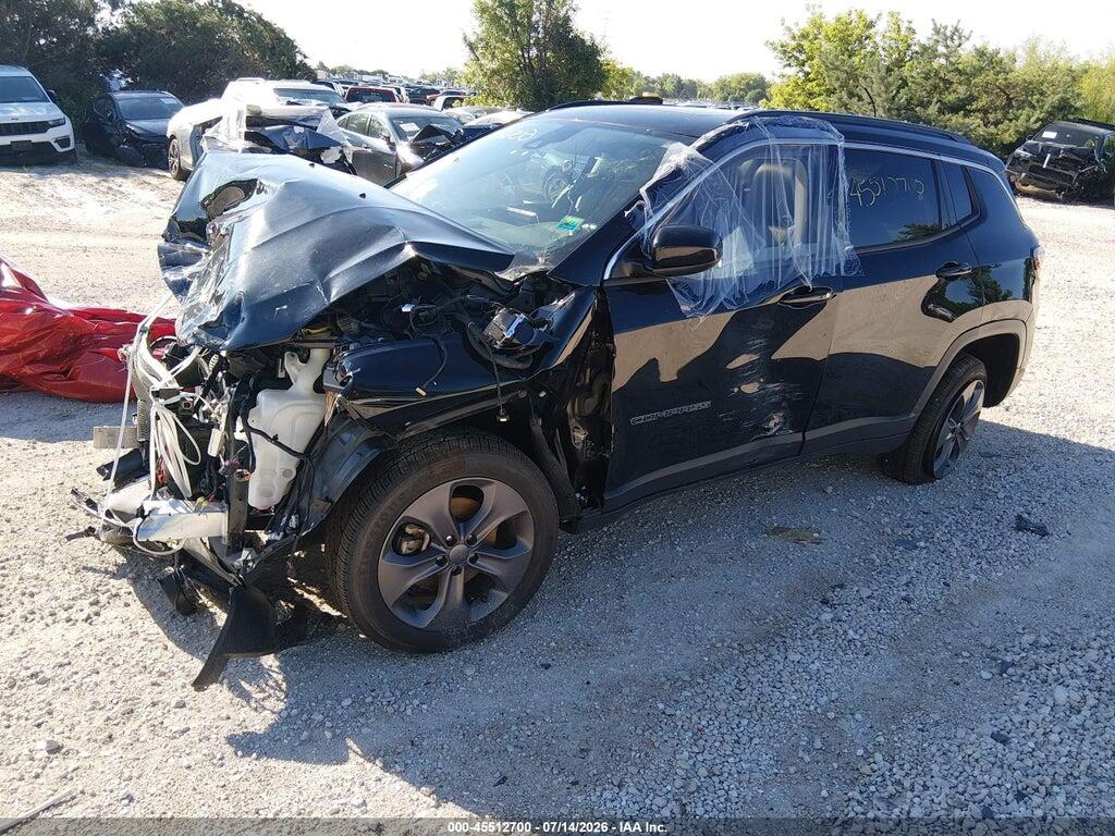3C4NJDFB8NT113482 2022 JEEP COMPASS photo no. 2