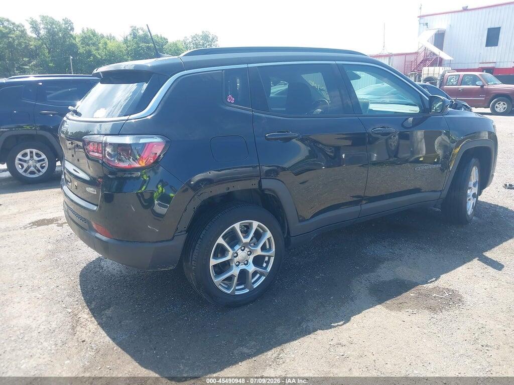 3C4NJDFB9NT117881 2022 JEEP COMPASS photo no. 4